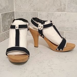 Steve Madden sandal